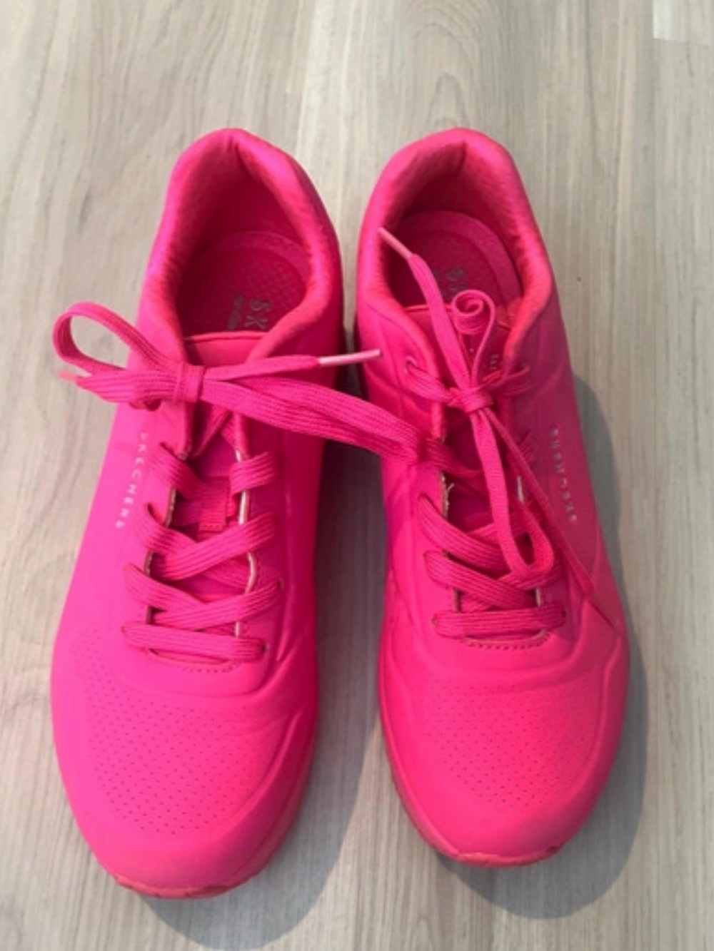 Skechers Women's Sneakers in Hot Pink